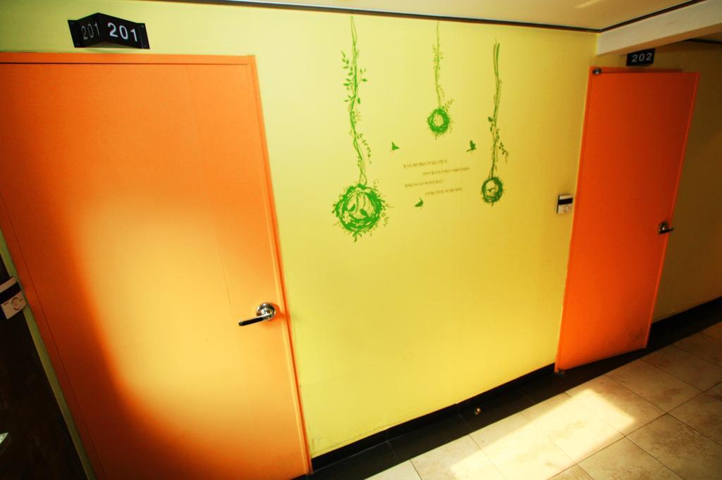 Guest house Khaosan Seoul Insadong 2*