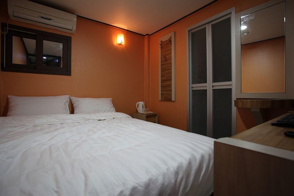 Khaosan Seoul Insadong Guest house 2*